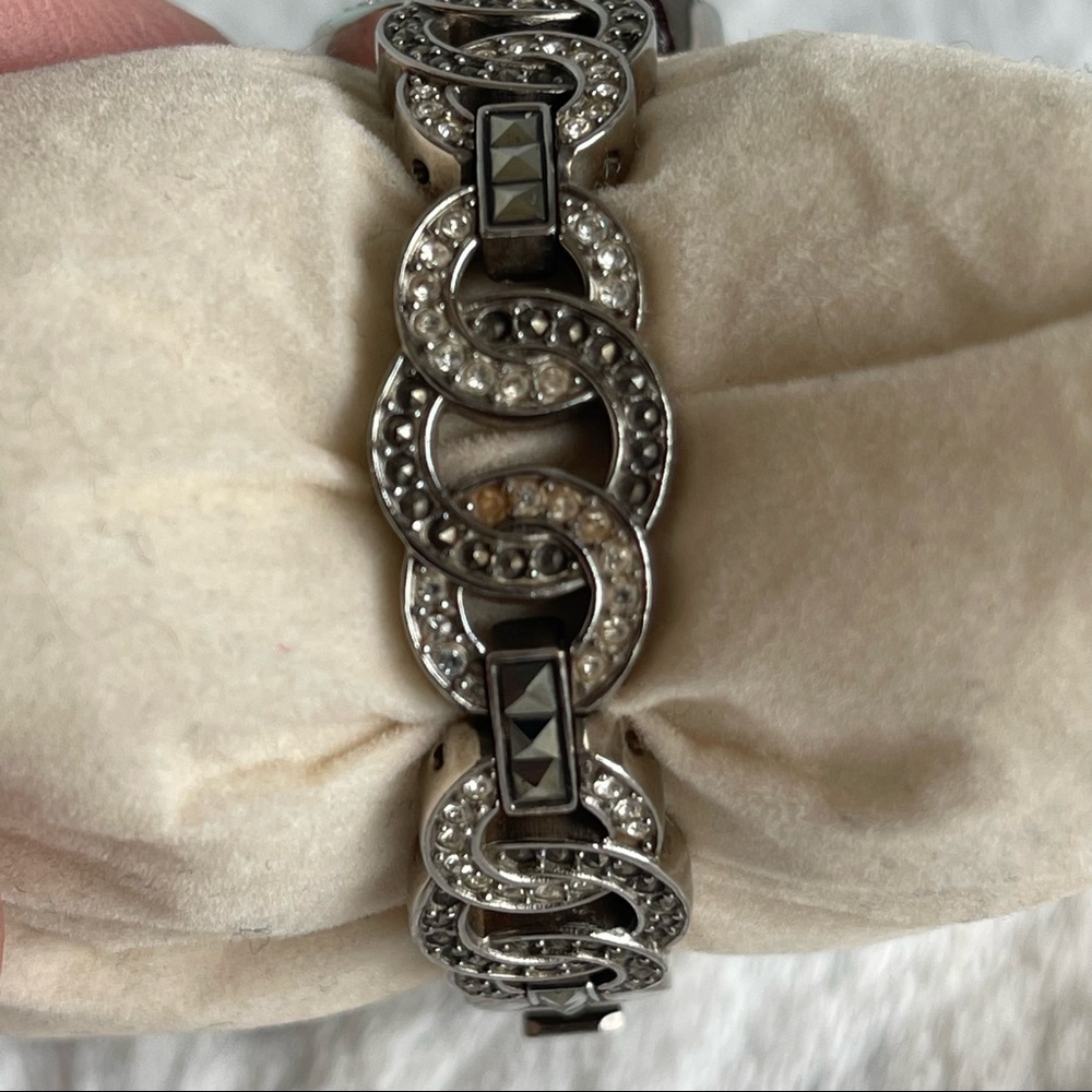 ANNE KLEIN 100M Water Resistant laddies Watch - Picture 7 of 15